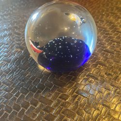 Dynasty Paperweight Fish 