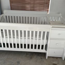 Beautiful White Crib And Changing Table Combo