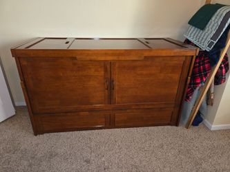 Queen Size Murphy Bed w/ Mattress