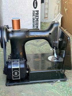 Vintage Singer sewing machine $60 OBO