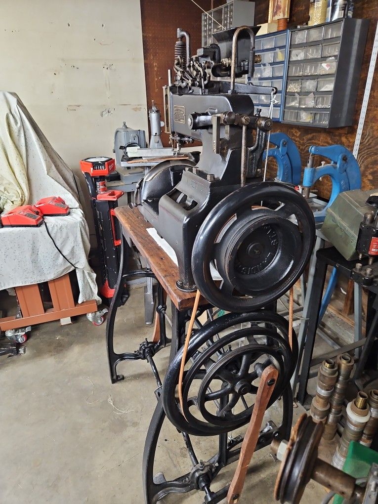 Landis 3 Leather Sewing Machine for Sale in Pomona, CA OfferUp