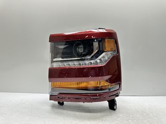 2016-2018 Chevy Silverado 1500 Driver Headlight 
