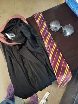 2011 Rubies  Harry Potter cloak tie and eye glasses cosplay costume size medium