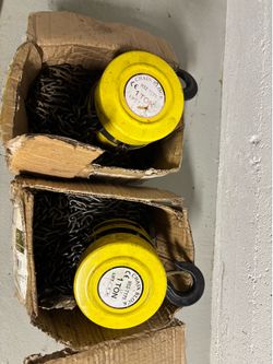 Two 1-ton 20ft chain hoists & lifting straps