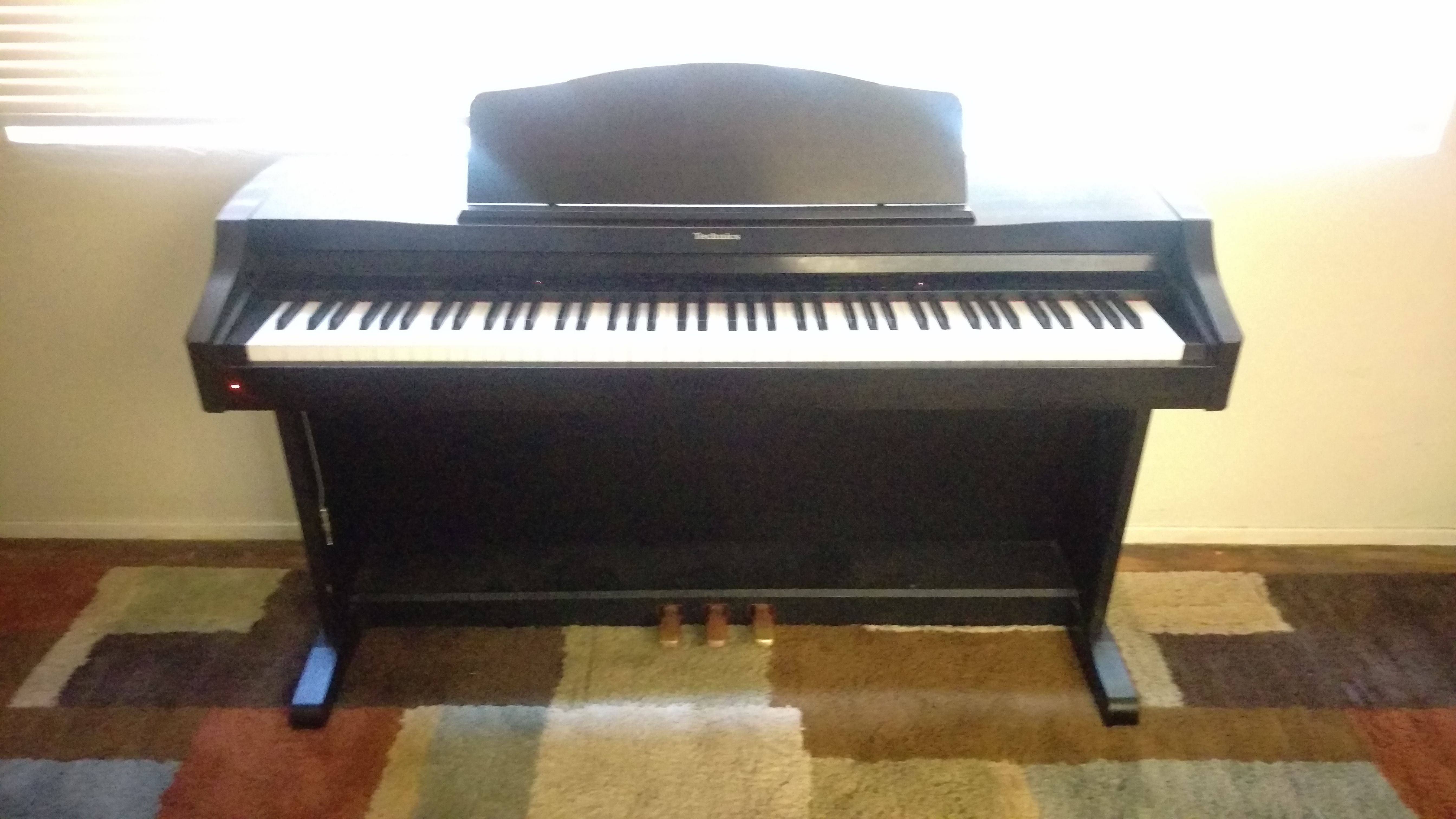 Technics sx-px662 Digital Piano