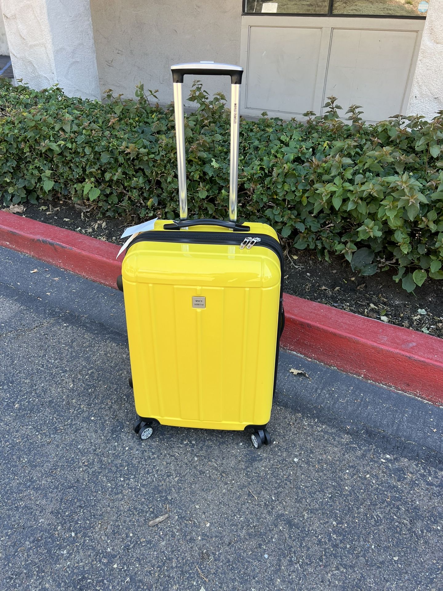 Luggage - Bright Yellow Hardcase Medium Check-In Spinner, Expandable with TSA Lock