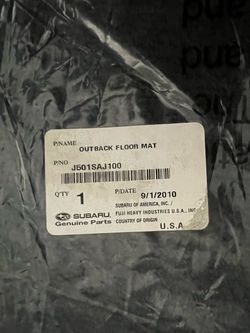 2010 Subaru Outback Limited Accessory Carpet Set NWT