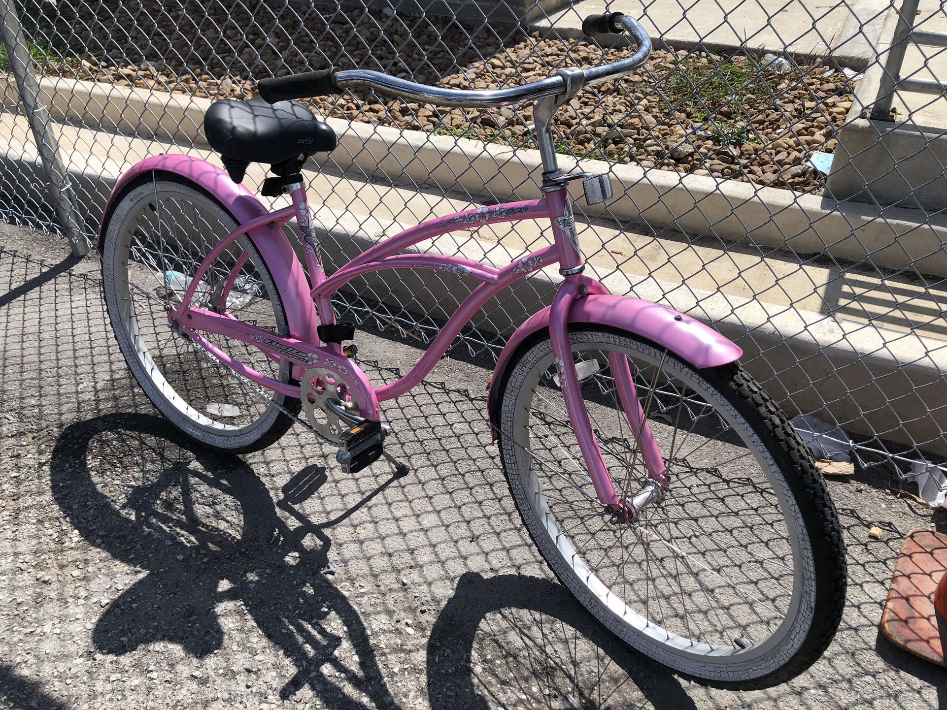 Electra Hawaii Cruiser 26” Tires 