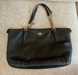 COACH Purse Black Pebbled Leather Ava Chain Tote Shoulder Bag F22211 for Sale in Clovis CA OfferUp