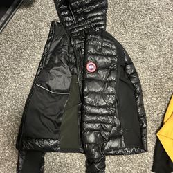 Canada Goose Jacket