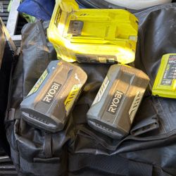 Ryobi Battery Set Portable Battery And Charging Set 