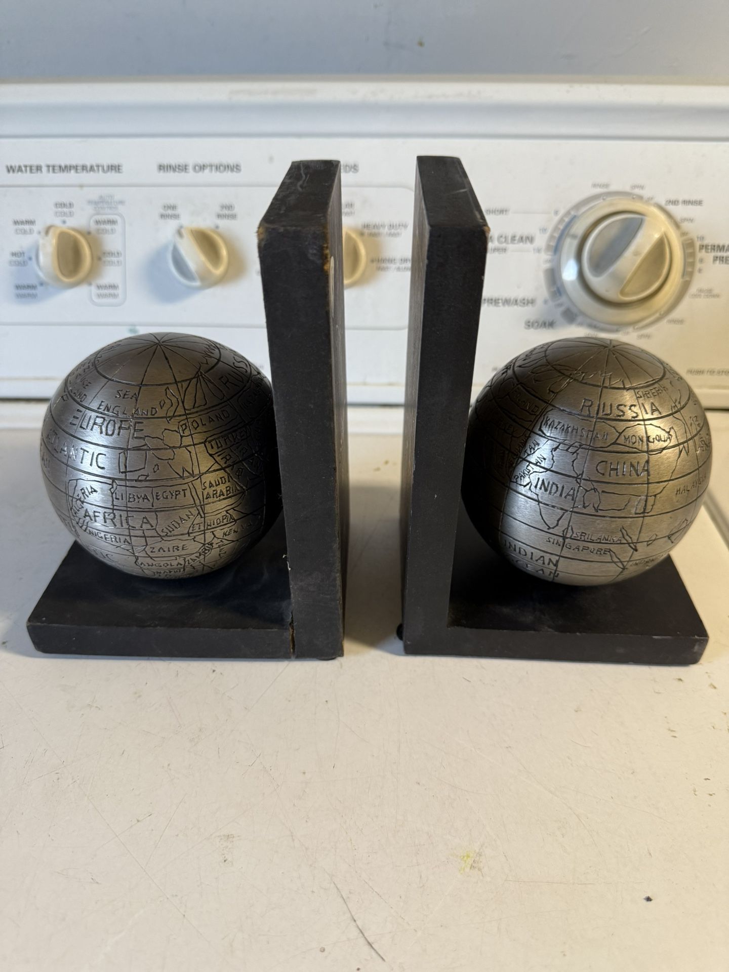 Book Ends Bookends World Globe