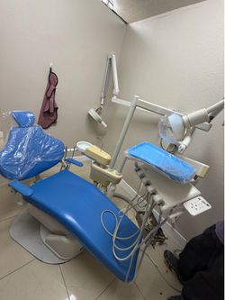 Dental chair