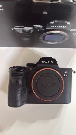 Sony A7 III (Body Only) + 2 Extra Batteries – Mint Condition, Low Shutter Count! Miami 33181