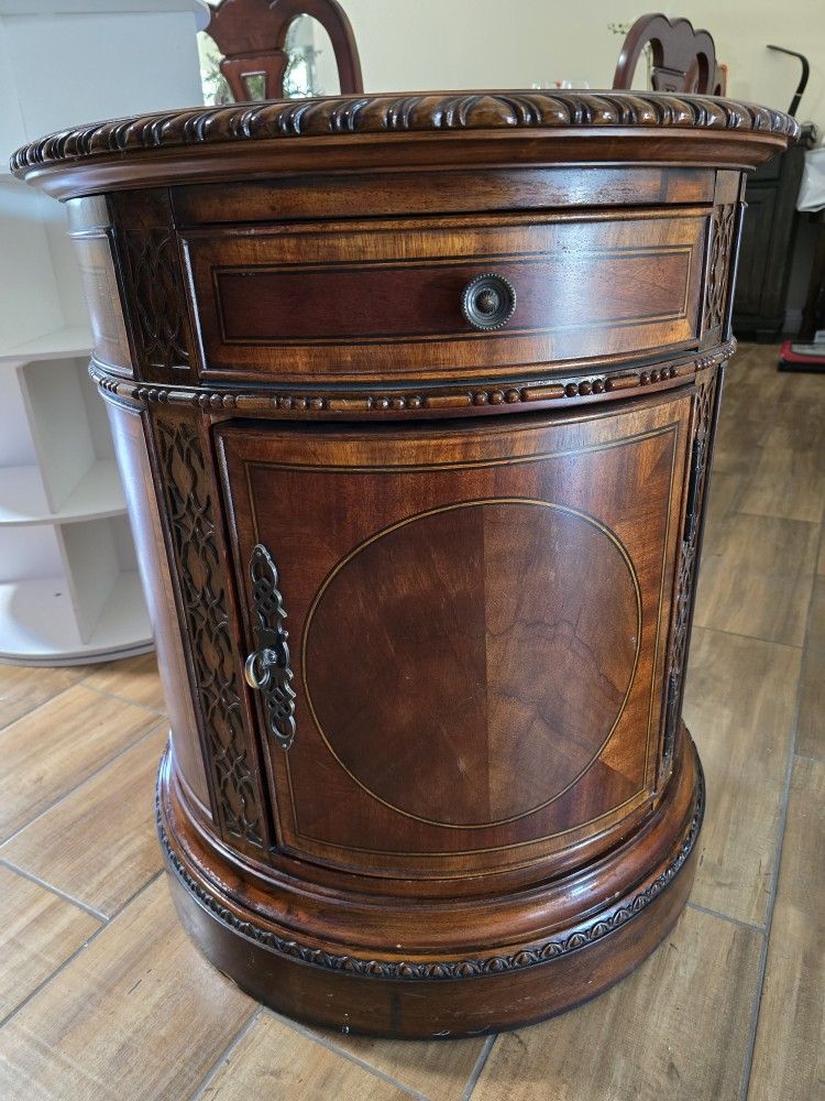 Round Side Storage Table End Table