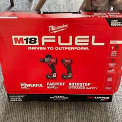 Milwaukee M18 FUEL 18V 2-Tool Combo Kit 