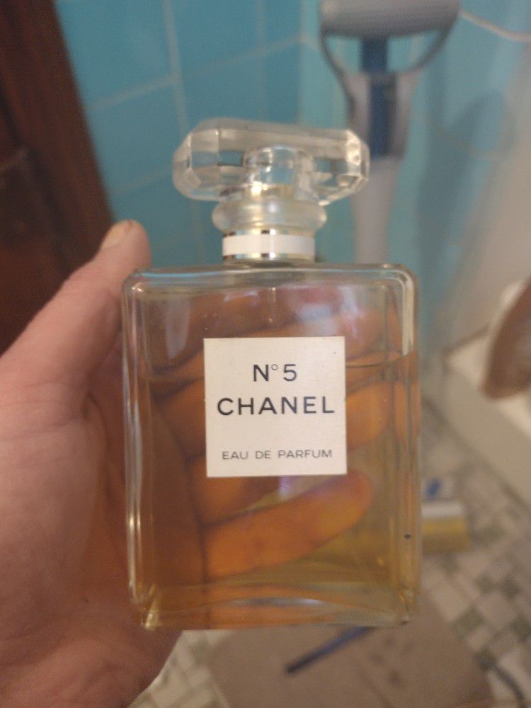 Chanel No 5 3.8 Fl Oz Perfume for Sale in Arnold, MO - OfferUp