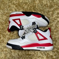 Red Jordan 4