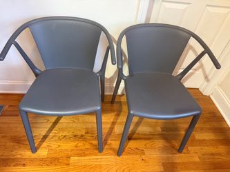 Steely Stacking Outdoor Dining Armchair (Set of 2)
