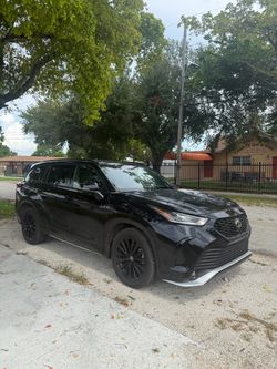 Toyota Highlander XSE 2022