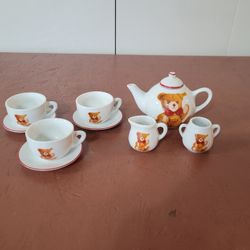 1977 Margarete Steiff Porcelain Miniature Tea Set  --  10 Pieces