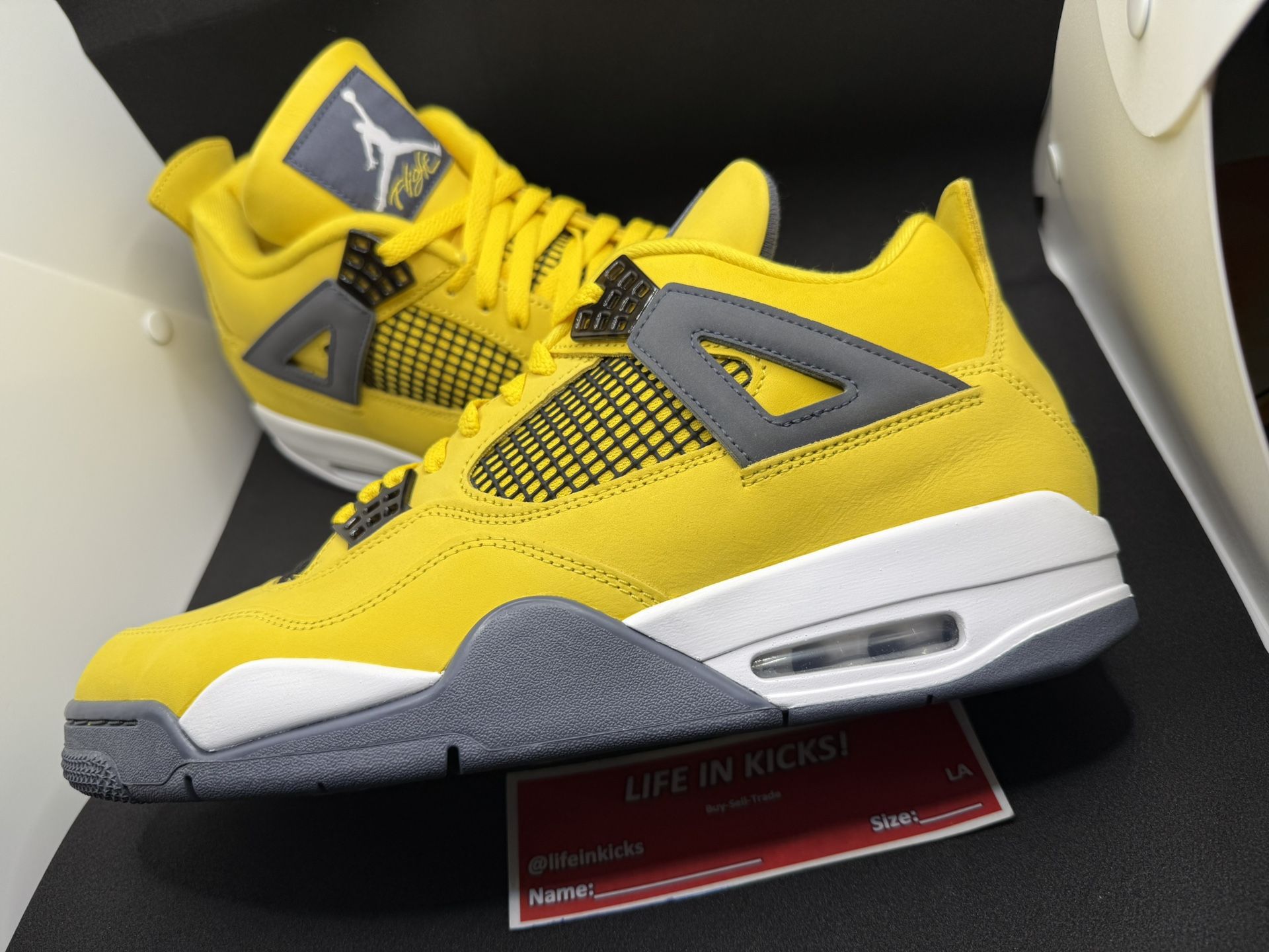 Nike Air Jordan 4 Lighting