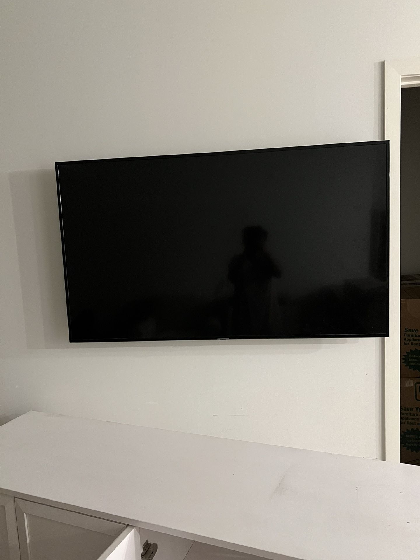 Black 42 In Tv