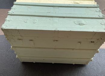 Treasure trunk