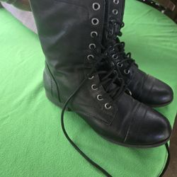 Combat Boots