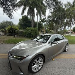 2021 Lexus IS 300