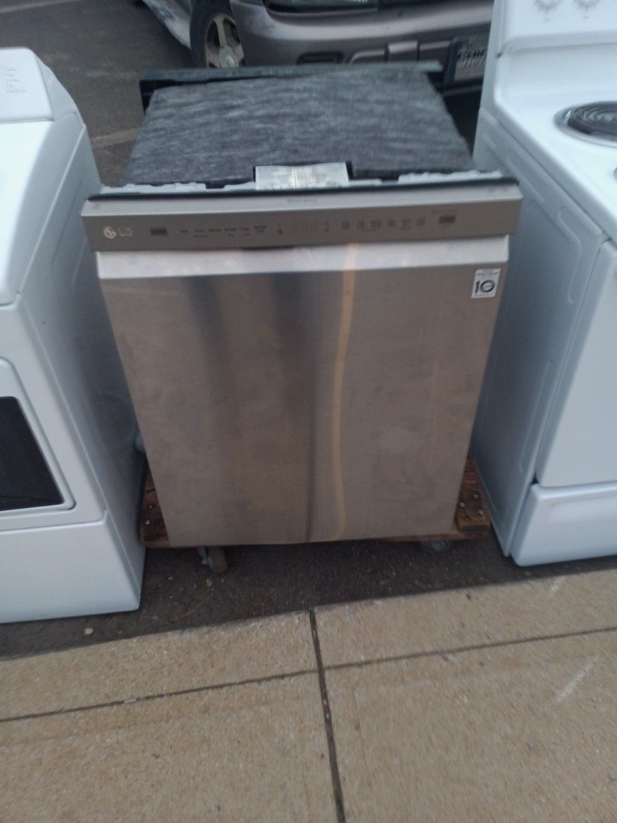 Super Clean LG Dishwasher Stainless Steel