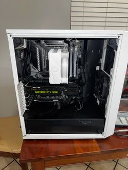 Gaming PC - Plug and Play Ready!
