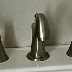 Pending Pickup Brushed Nickel Widespread Bathroom Sink Faucet
