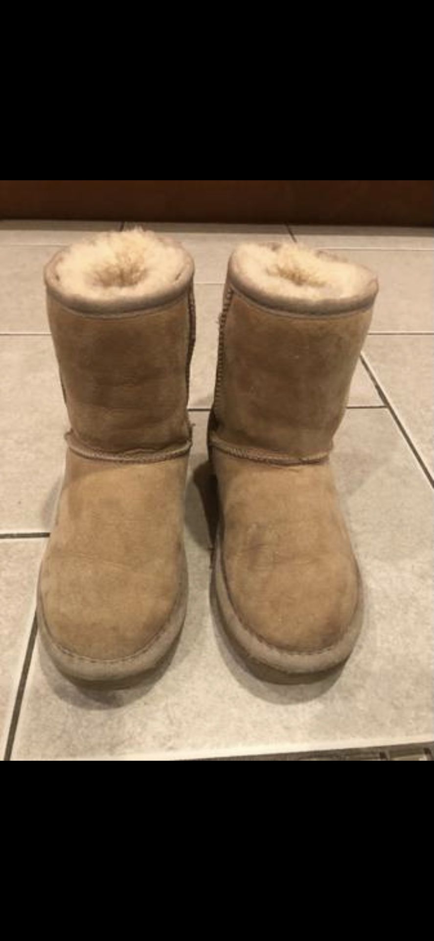 Kids UGGS Boots US Size 12 1/2- $45