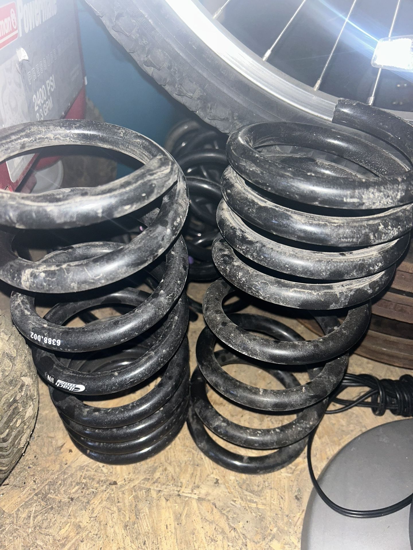 Infiniti /Nissan 2 Inch Drop Springs