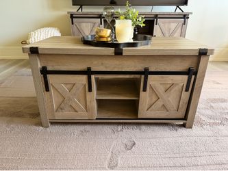 Lift-top coffee table with storage