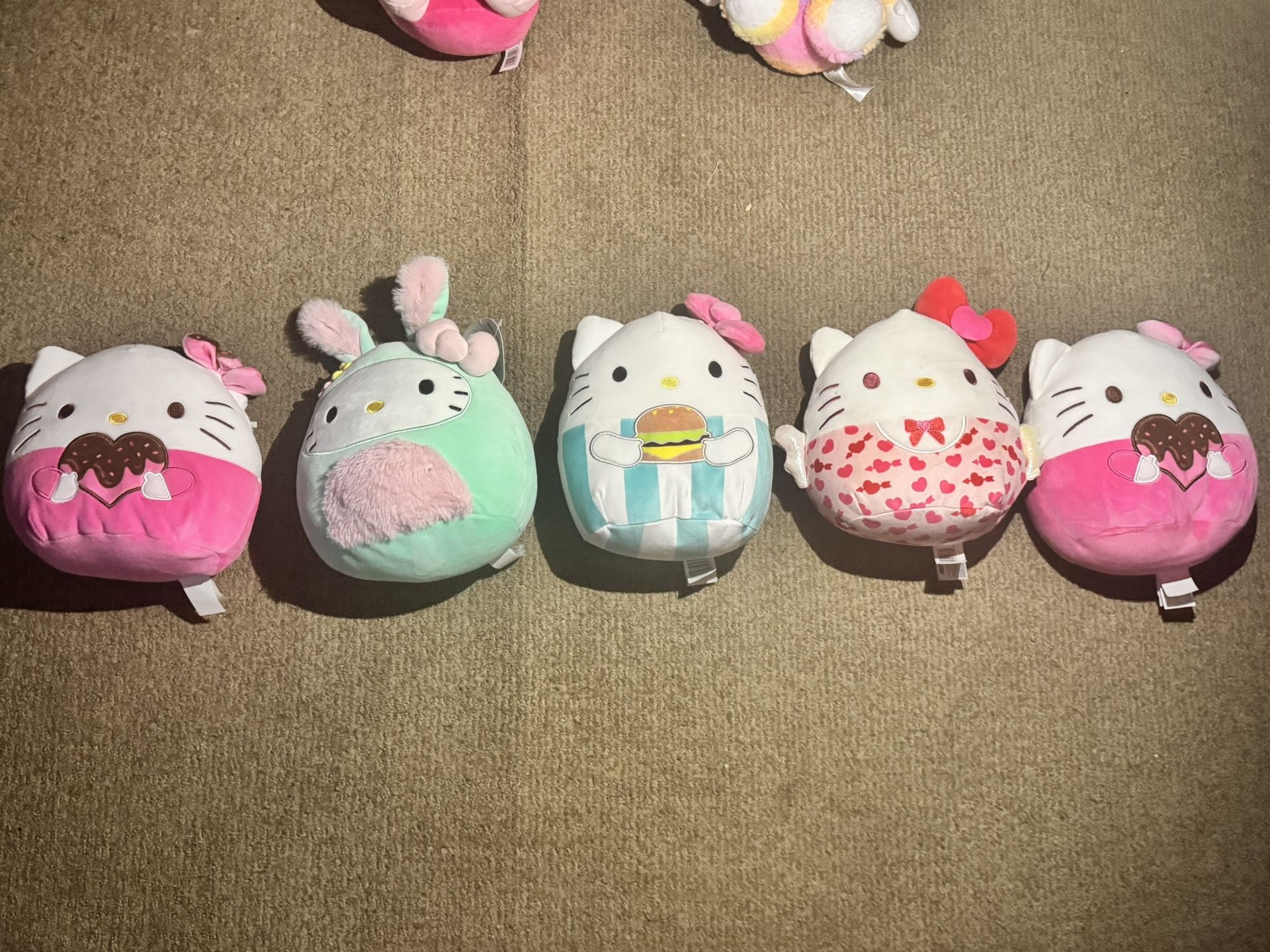 squishmallow hello Kitty Plushies