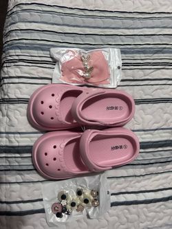 Kids sandals