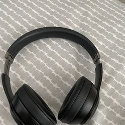 Beat Solo 4s