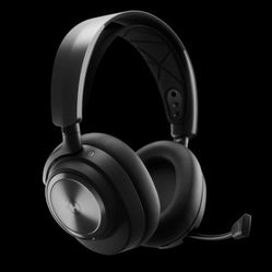 Arctis Nova Pro Wireless for PC & PlayStation