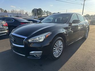 2015 Infiniti Q70L