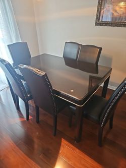 Dinning table and chairs