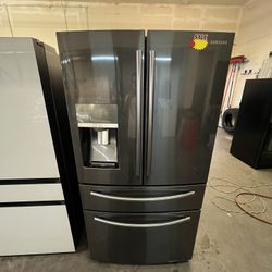 Samsung w/ Beverage Center 36” French Door 4 Door