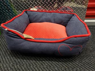 New Small Pet Bed