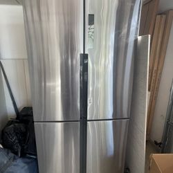 GE 16.4 Cu. Ft. Quad Door Refrigerator