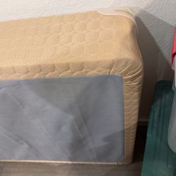 Twin Mattress Boxspring Foundation/Base