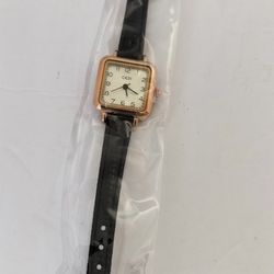 Women's wrist watch/ durable leather/ GEDI brand/ new with tag/ see discription 👍👍