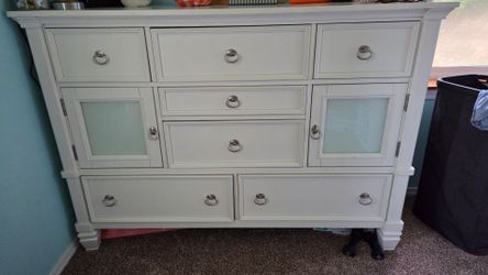 Ashley Dresser – $200 OBO