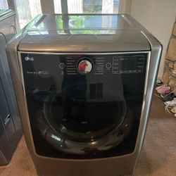 LG Washer And Dryer 