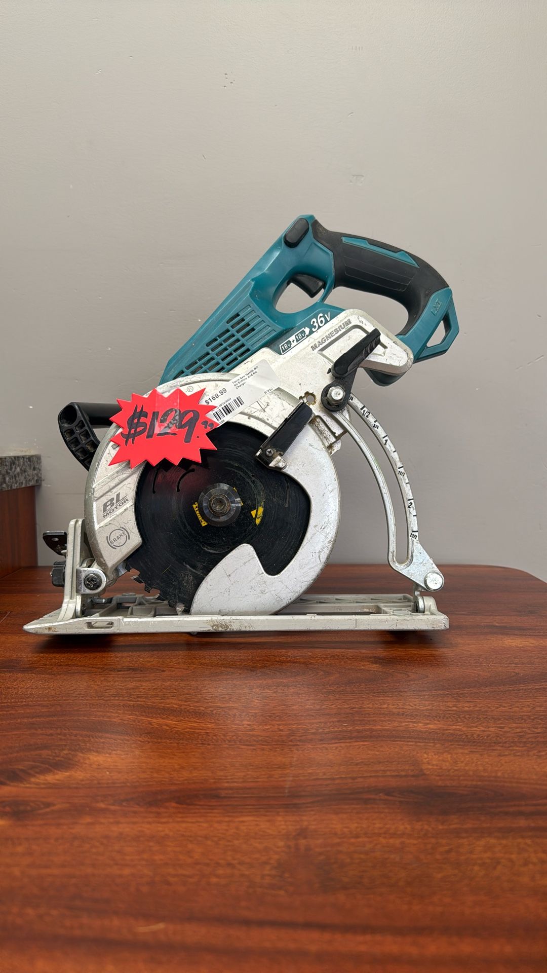 Makita Saw #XSR01